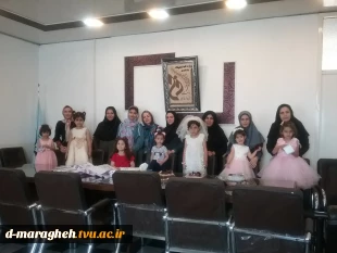 مراسم جشن و سرور و مولودی خوانی به مناسبت گرامیداشت ولادت حضرت معصومه(س) 

 2
