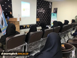 جلسه توجیهی دانشجویان جدیدالورود با حضور سرپرست آموزشکده و معاونت آموزشی مرکز به همراه تصاویر و گزارش 6