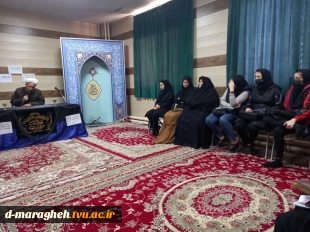 مراسم زیارت عاشورا به مناسبت شهادت حضرت فاطمه زهرا(س) در نمازخانه آموزشکده فنی دختران مراغه  3