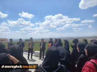 بازدید علمی دانشجویان رشته معماری در معیت اساتید از بناهای تاریخی شهرستان مراغه  5