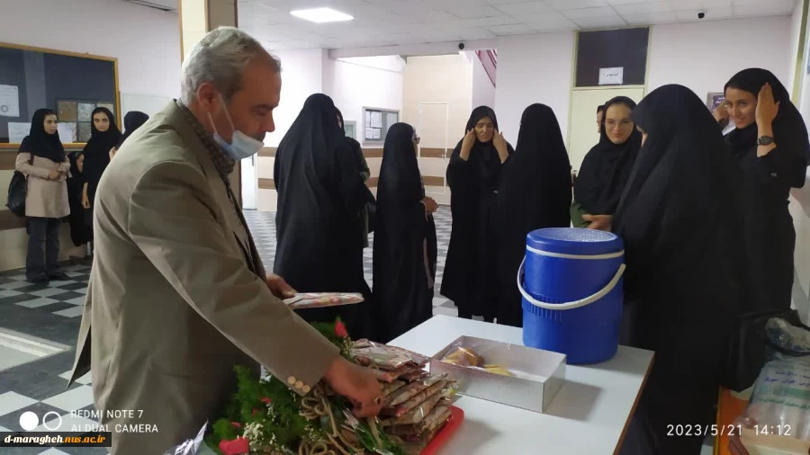 برپایی ایستگاه پذیرایی از دانشجویان آموزشکده فنی و حرفه ای دختران مراغه به مناسبت روز دختر و ولادت حضرت معصومه (س)  2