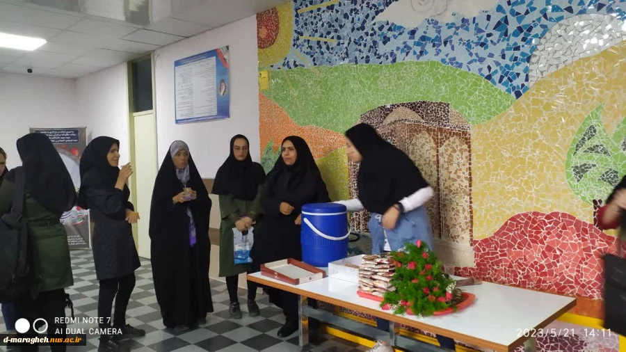 برپایی ایستگاه پذیرایی از دانشجویان آموزشکده فنی و حرفه ای دختران مراغه به مناسبت روز دختر و ولادت حضرت معصومه (س)  2