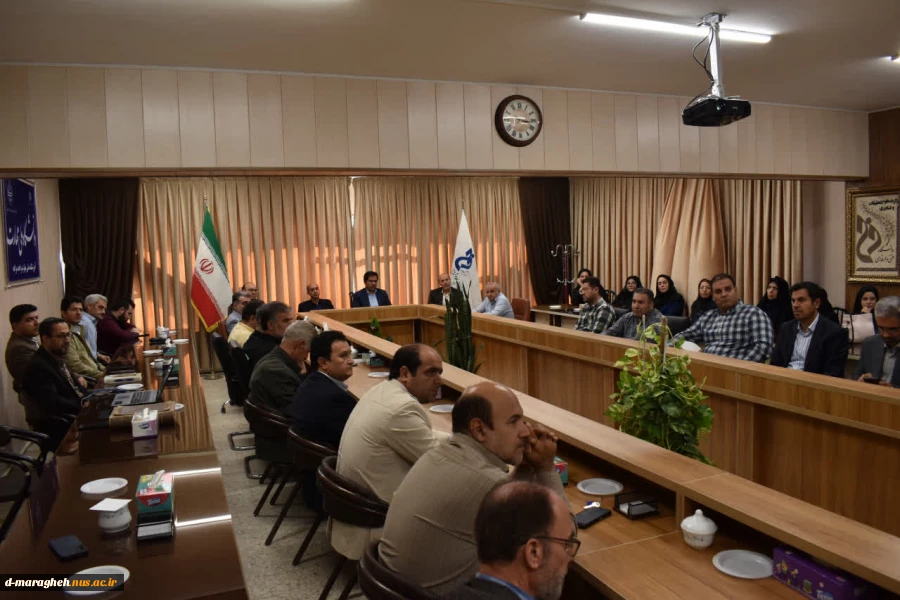 جلسه شورای اداری با محوریت آغاز سال تحصیلی و بهره‌مندی از آراء همکاران فرهیخته در آموزشکده
 2