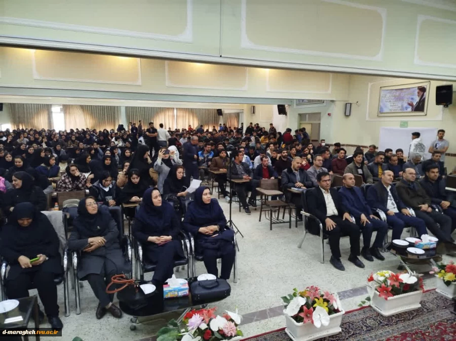 برگزاری مراسم بزرگداشت روز دانشجو در آموزشکده ملی مهارت واحد مراغه 2