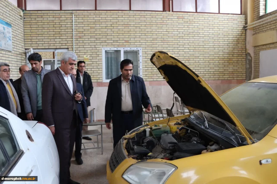 بازدید فرماندار ویژه شهرستان مراغه از آموزشکده 4