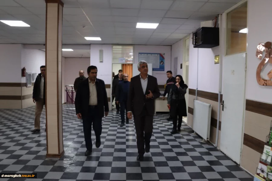 بازدید فرماندار ویژه شهرستان مراغه از آموزشکده 5