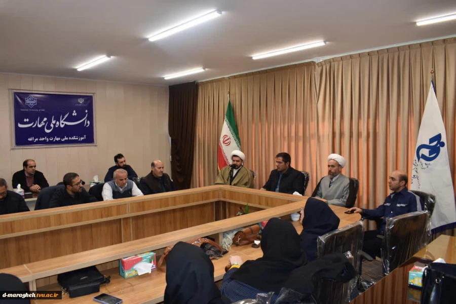برگزاری مراسم بزرگداشت دهه مبارک فجر و میلاد حضرت صاحب الزمان مهدی موعود(عج ) در آموزشکده 2